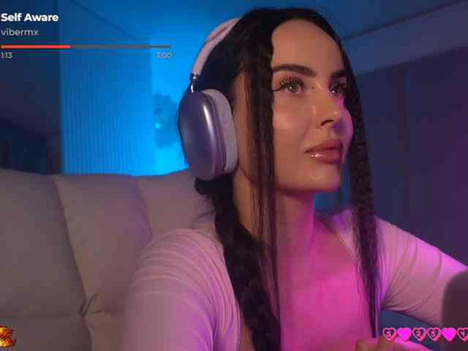 your-red-wine live webcam preview