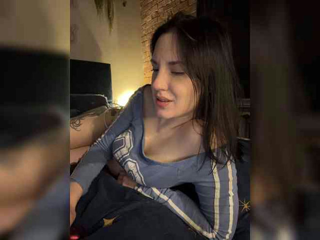 -Your-Michelle- live webcam preview