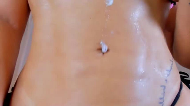 natasha_hartaman live webcam preview