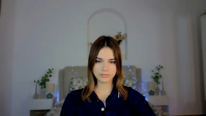 cutie_meoow live webcam preview