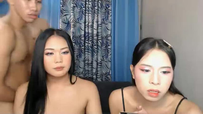 chloe_wildhotsexxy live webcam preview