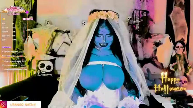 ava_malaikaa live webcam preview