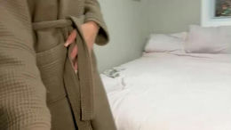 scarletterose_504259 webcam thumbnail