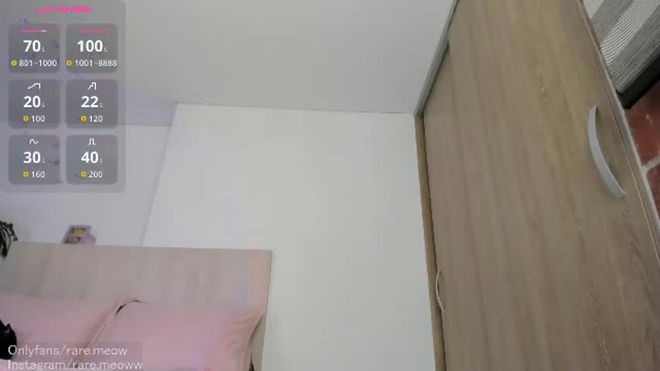uryko_yor live webcam preview