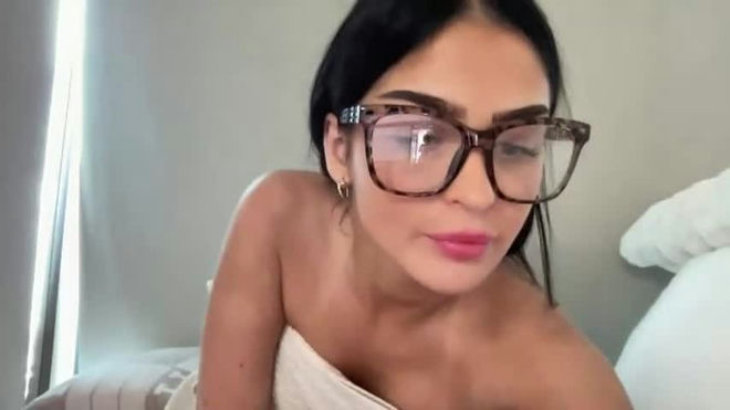 theleilaxo live webcam preview