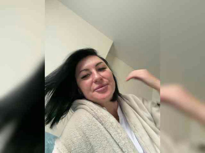 Snezhana1313 live webcam preview