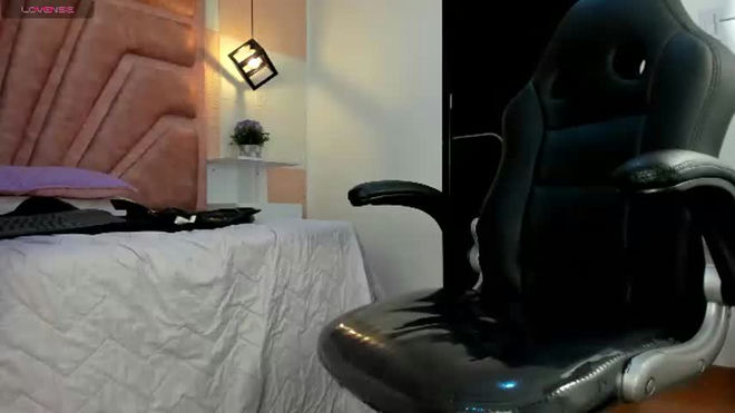 sweetsinner__ live webcam preview