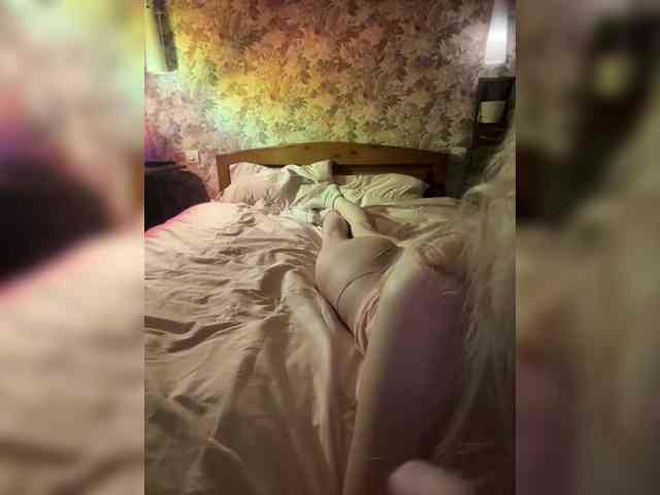 Kkirraa live webcam preview