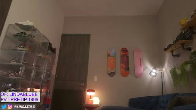 lindabluee live webcam preview