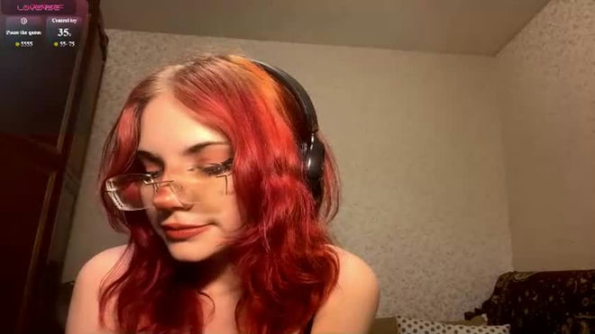 spacekittyred live webcam preview
