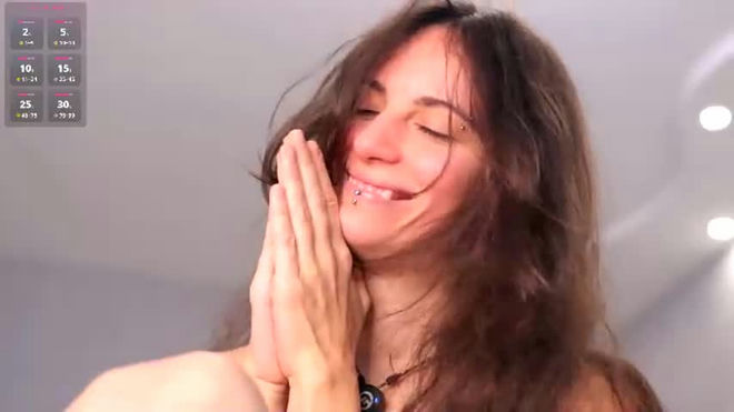 hollymonica live webcam preview