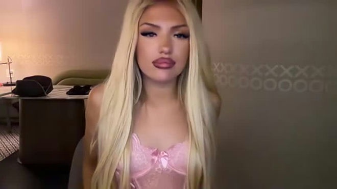 khloehayess live webcam preview