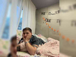 Kris-and-Vanessa webcam thumbnail
