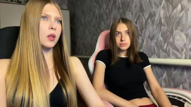 alexialunaris live webcam preview