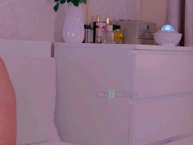 SeductiveAlya live webcam preview