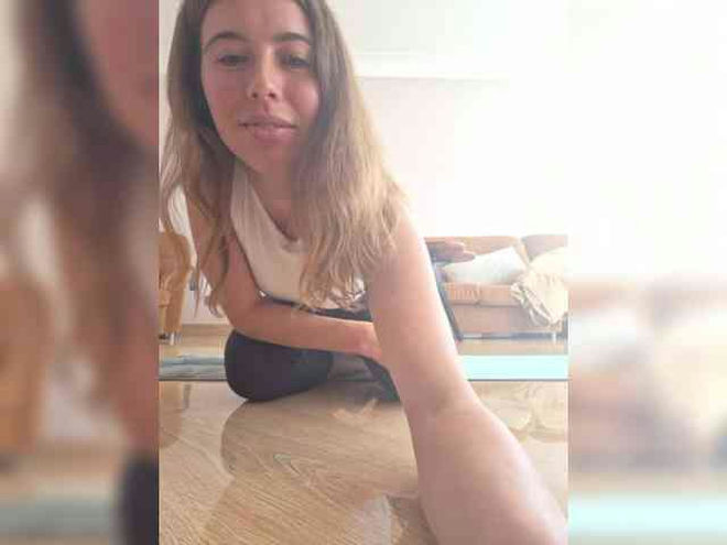 Alisa00kiss live webcam preview
