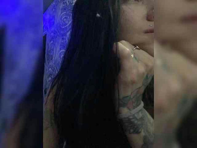 MaidenCrystal live webcam preview