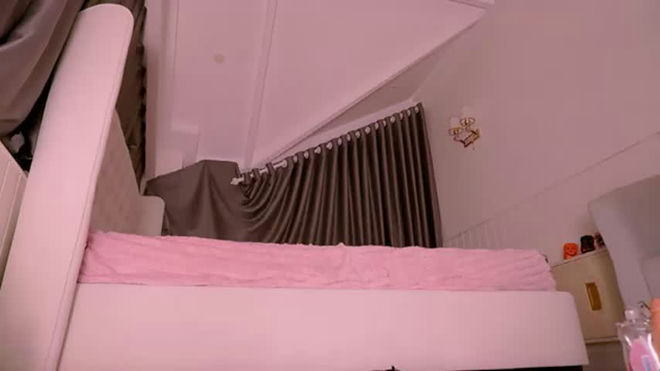 lory_leen live webcam preview