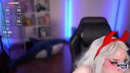 annie_may_may webcam thumbnail