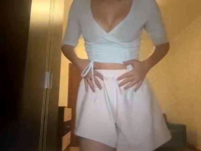 KarlaCulmer live webcam preview