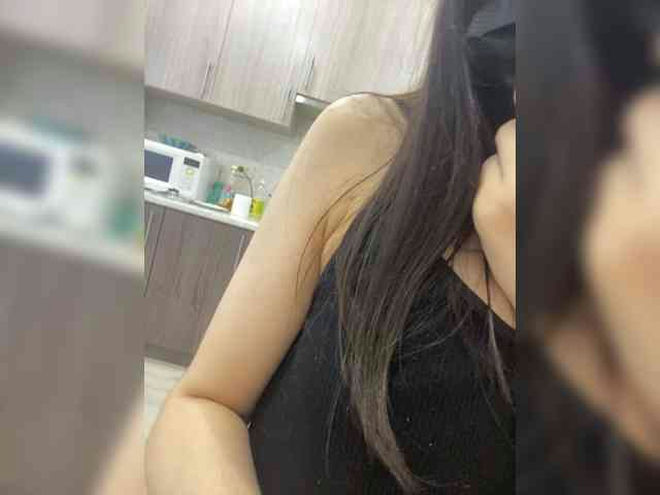 Kissa18M live webcam preview