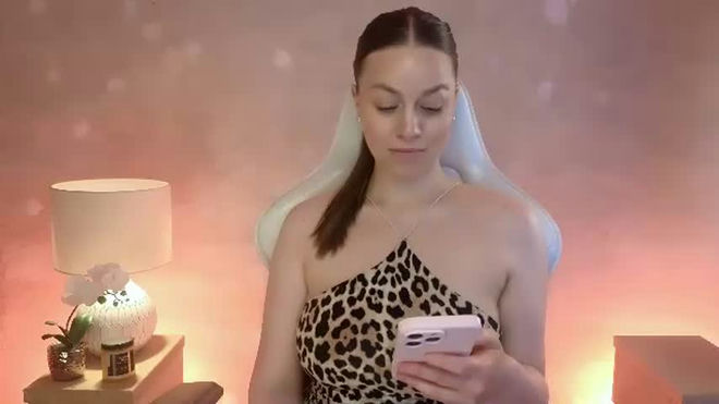 milafleur live webcam preview