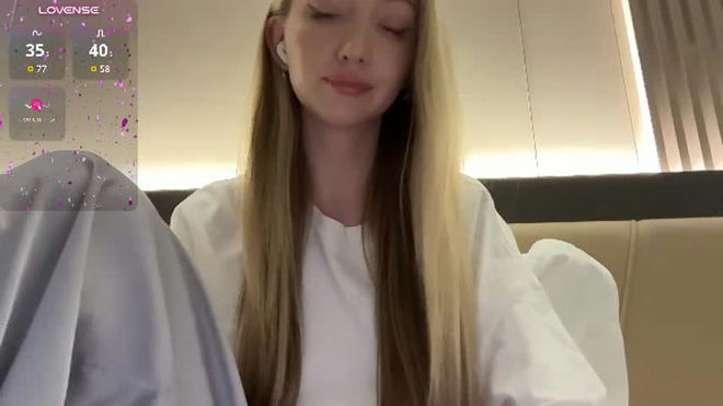 awwrora live webcam preview