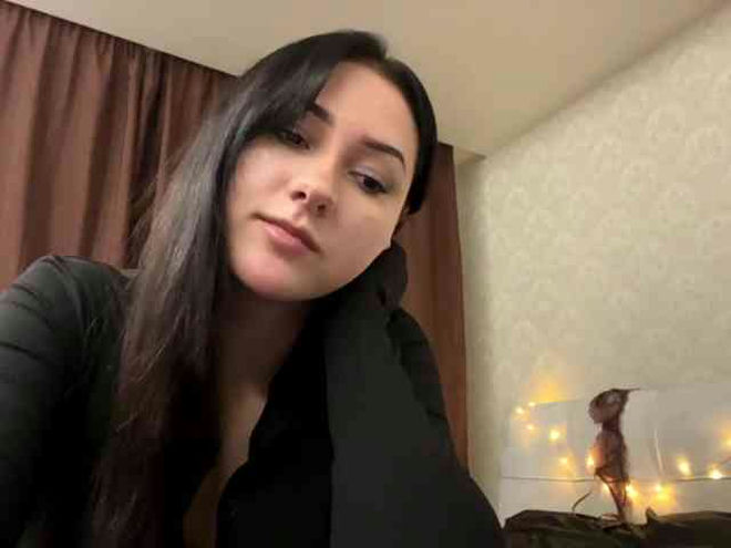 nikatira live webcam preview