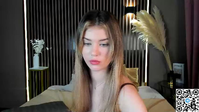 mona_carterr live webcam preview
