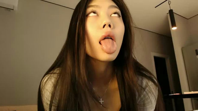 tinykawaii live webcam preview