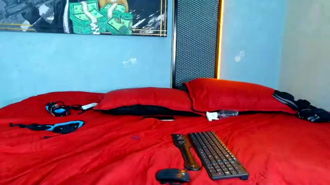hornyshow1 live webcam preview