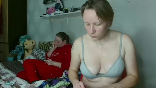elena_maeer live webcam preview
