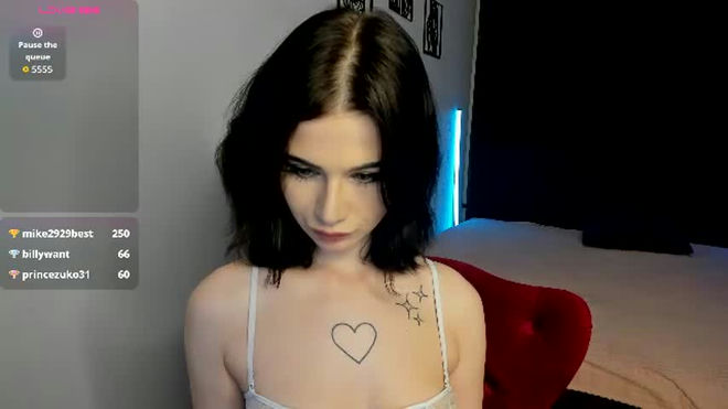 crispy_coy live webcam preview
