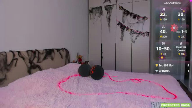 emmyk_ live webcam preview