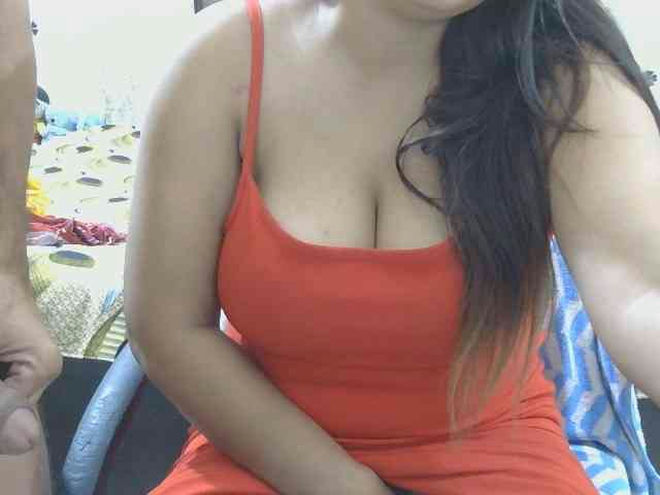 Indiancouple2 live webcam preview