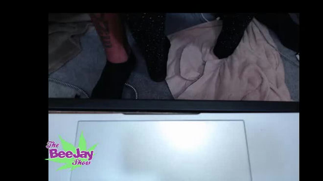 thebeejayshow live webcam preview