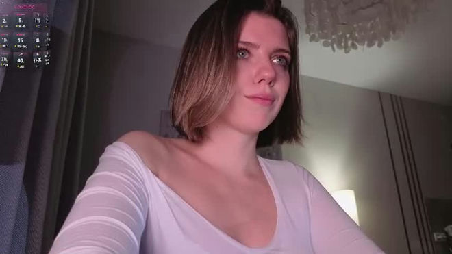 missvikiki live webcam preview