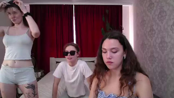 elena_vysotskaya live webcam preview