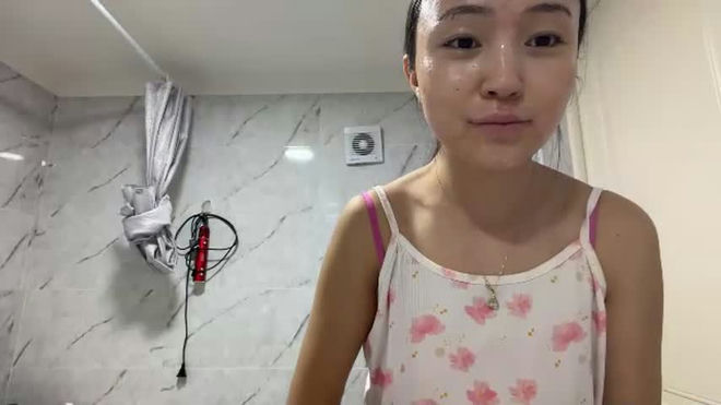 arianabergstrom live webcam preview
