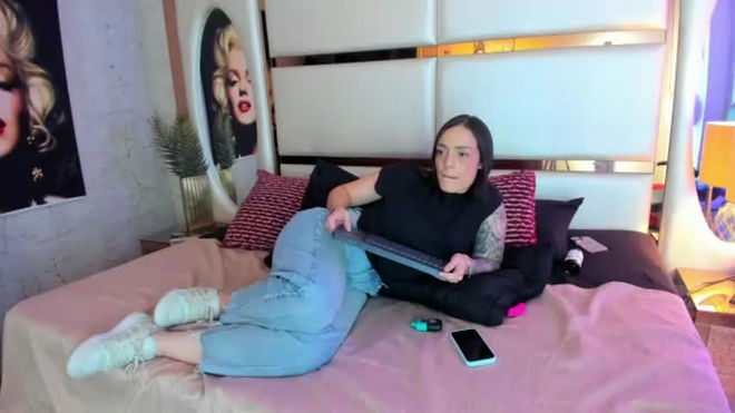 celeste_starsss live webcam preview