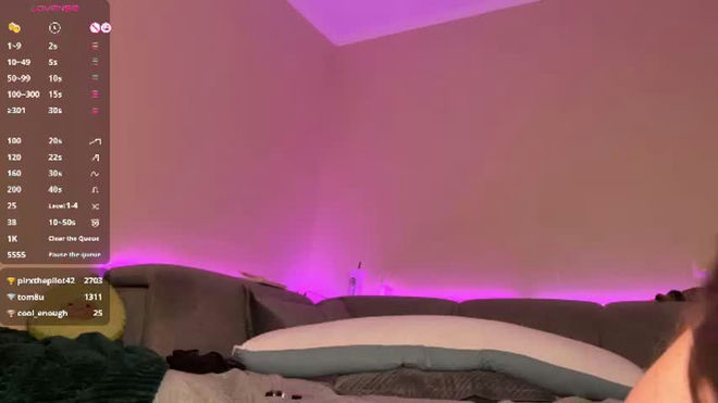 lirielle__ live webcam preview